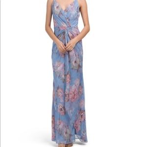 Adrianna Papell formal gown